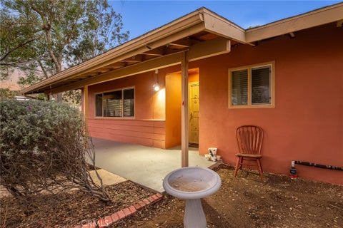 Photo of 7896 Fox Trail, Yucca Valley, CA 92284 (MLS # JT26204838)