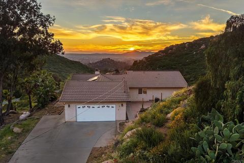 Photo of 2792 LA CRESTA RD Rd, El Cajon, CA 92021 (MLS # PTP2602229)