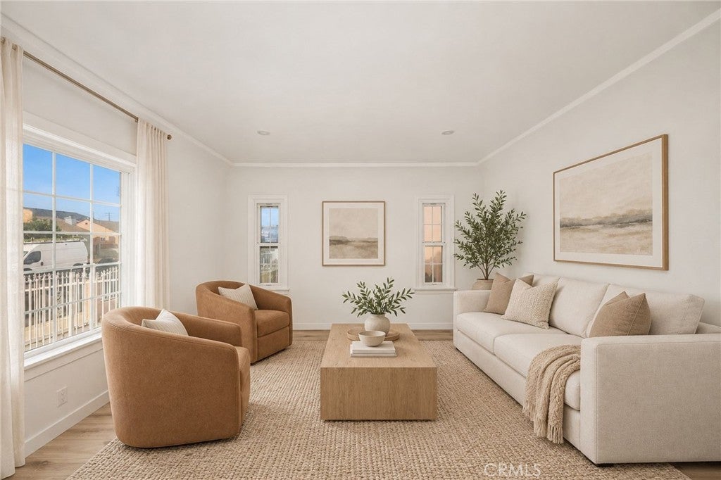 1125 W 99th