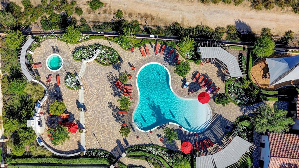 Mosaic (MOSWH) - Residential