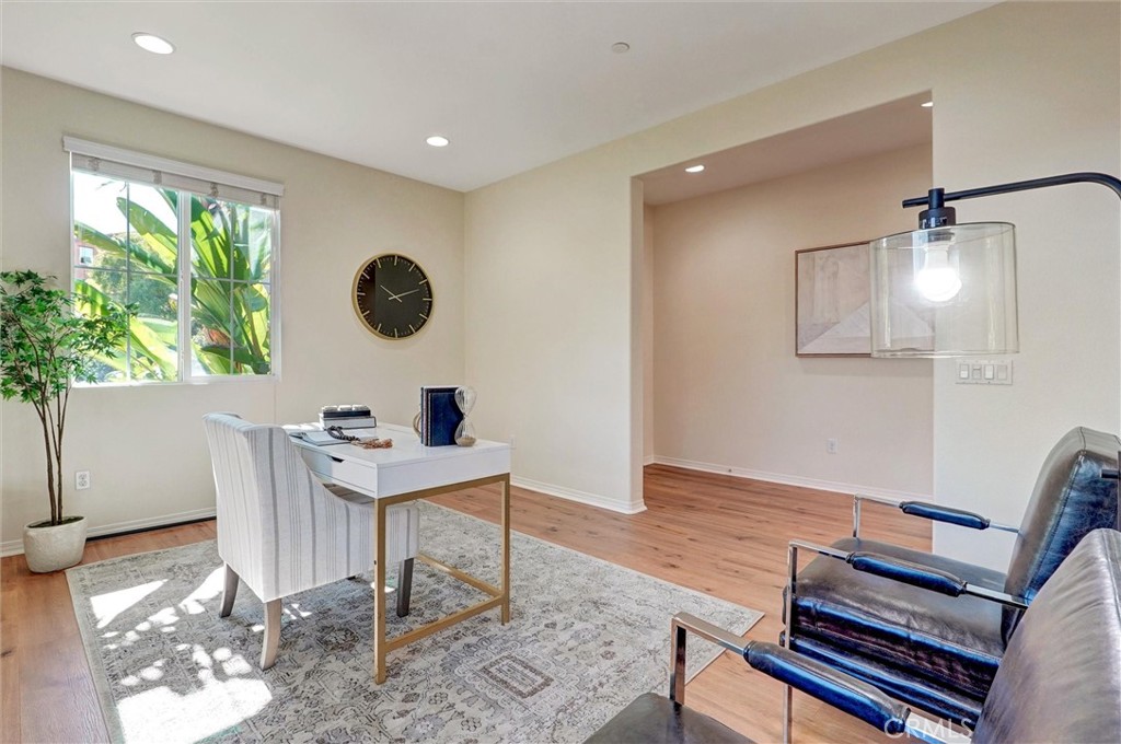 Mosaic (MOSWH) - Residential