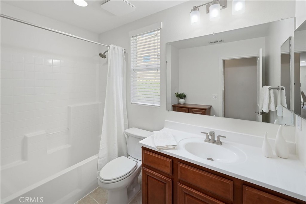 Mosaic (MOSWH) - Residential