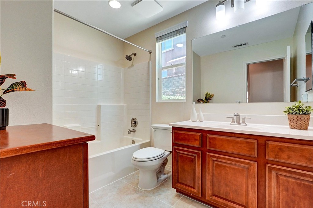 Mosaic (MOSWH) - Residential