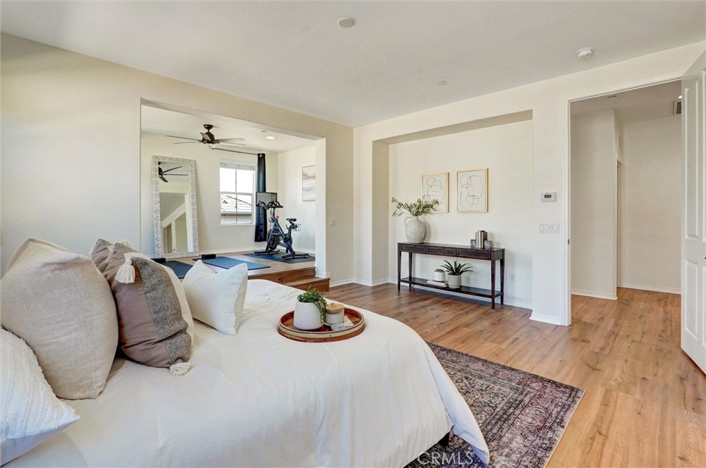 Mosaic (MOSWH) - Residential