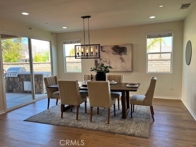 Mosaic (MOSWH) - Residential