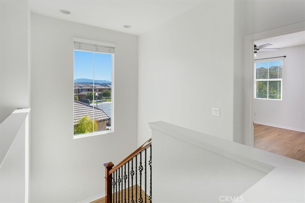 Mosaic (MOSWH) - Residential