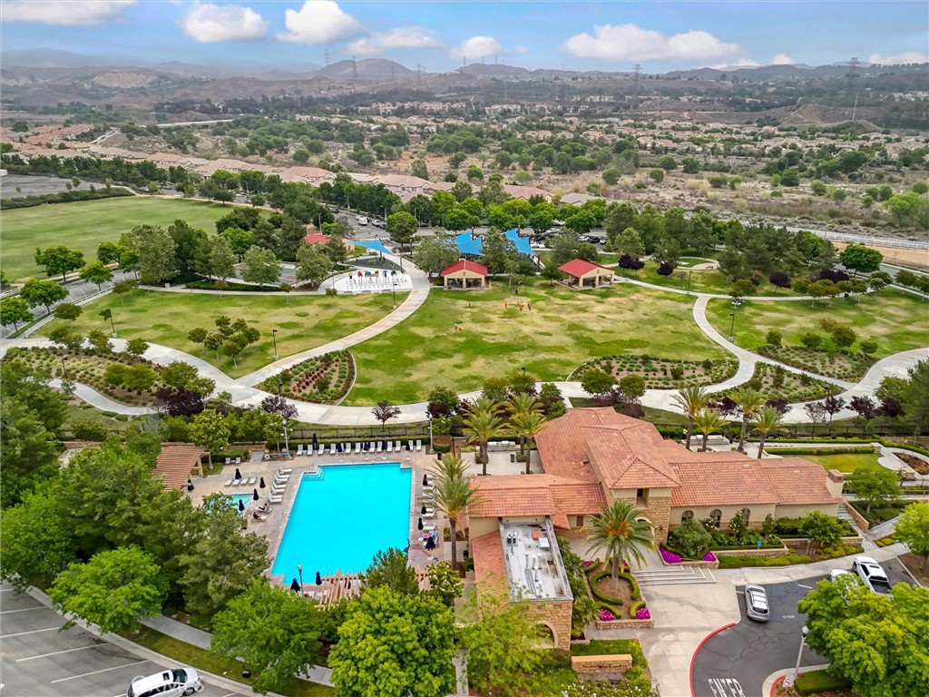 Mosaic (MOSWH) - Residential