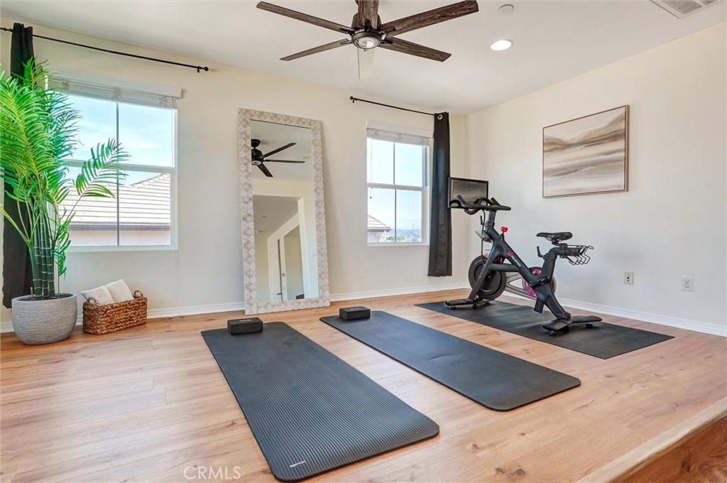 Mosaic (MOSWH) - Residential