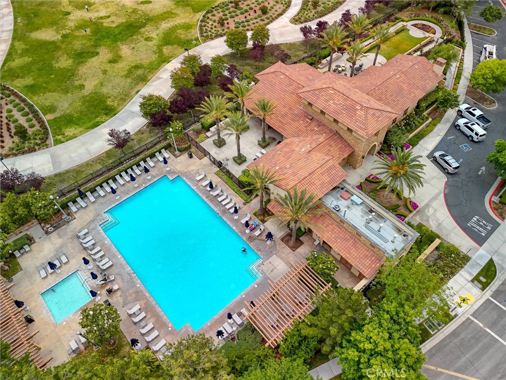 Mosaic (MOSWH) - Residential