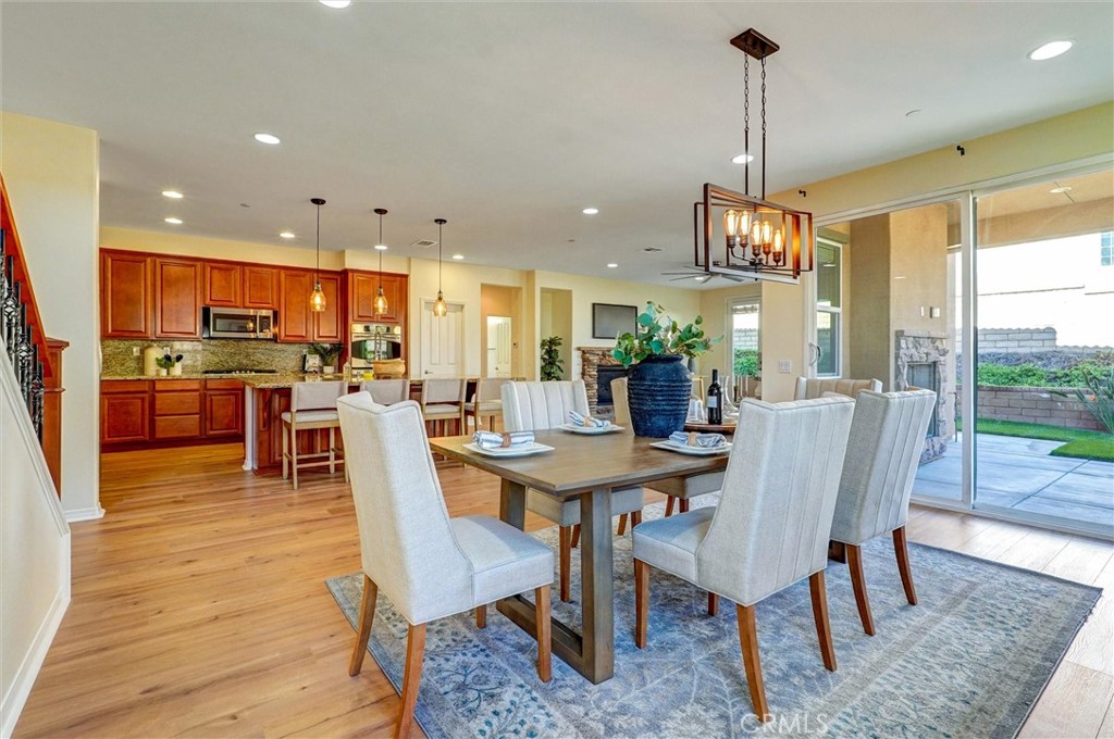 Mosaic (MOSWH) - Residential