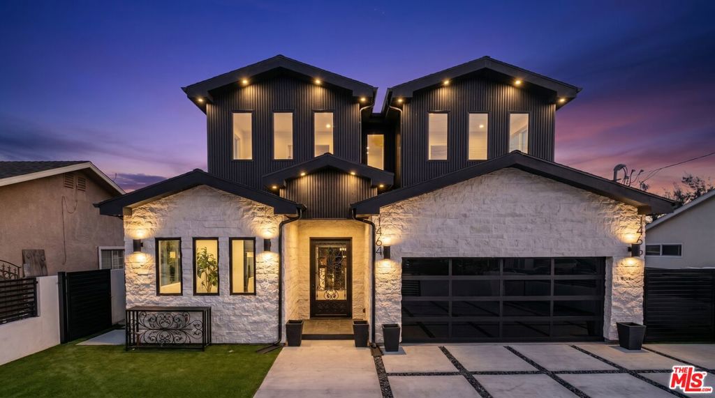 1464 W 185th Street