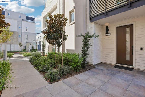Photo of 138 Sedona Common Cmn #3, Livermore, CA 94551 (MLS # 41151675)
