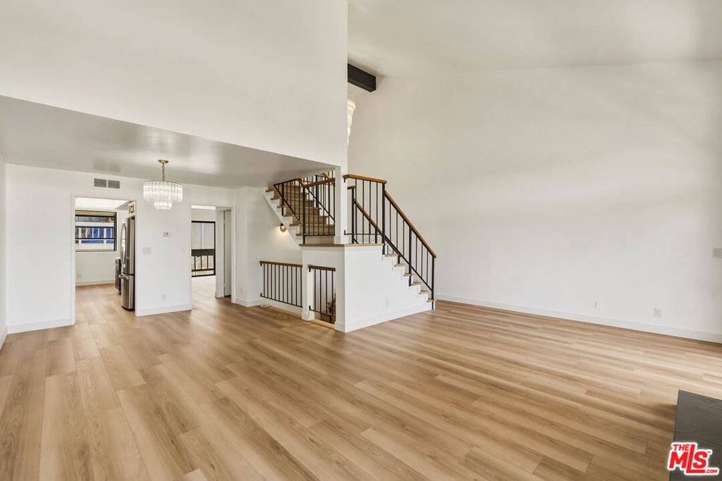 4660 Don Lorenzo Drive B