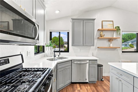 Tiny photo for 540 Chumash Court, Paso Robles, CA 93446 (MLS # NS26234143)