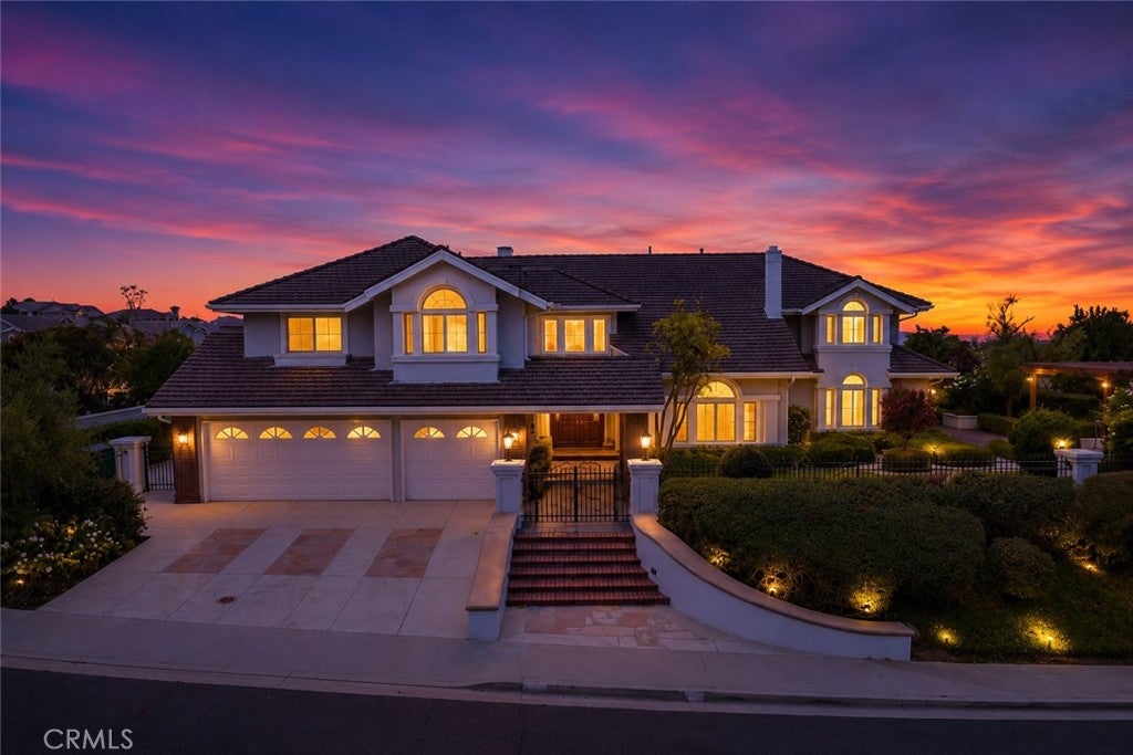 111 hillcrest Drive