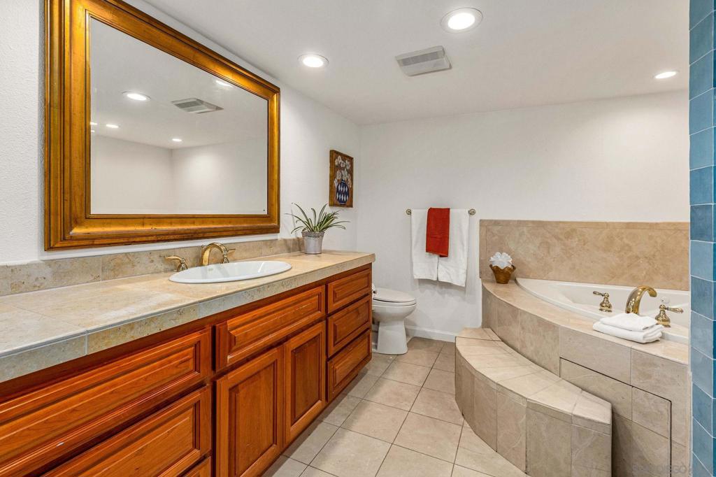 La Jolla - Residential Lease