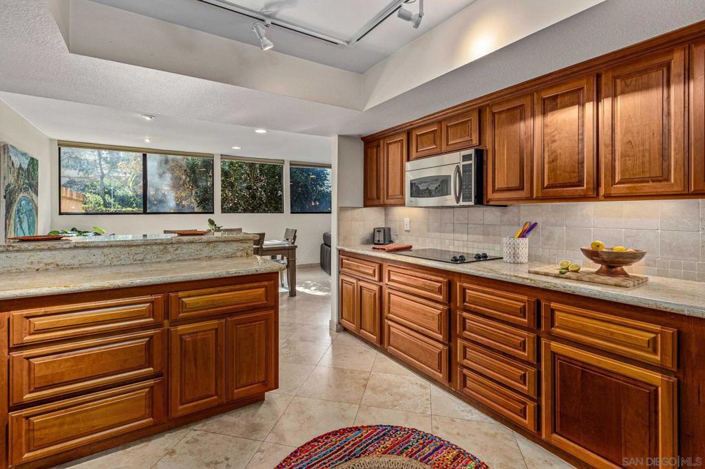 La Jolla - Residential Lease