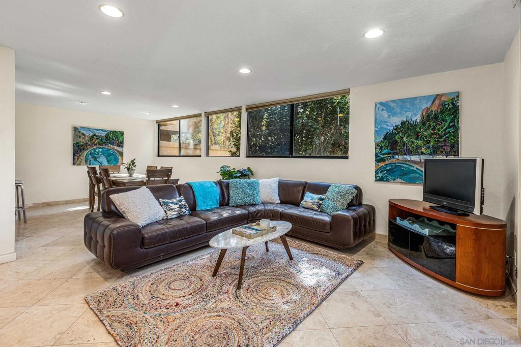La Jolla - Residential Lease
