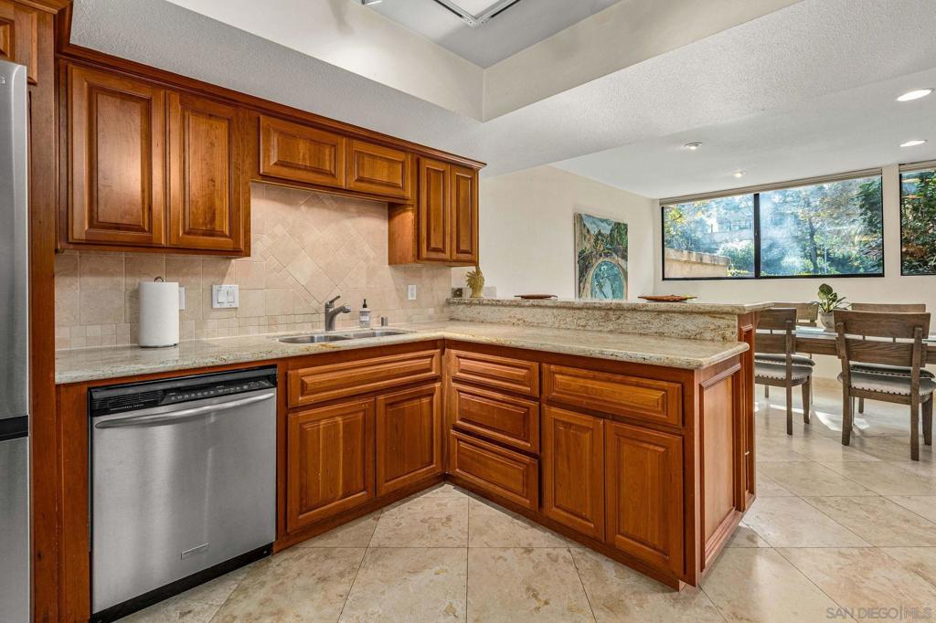 La Jolla - Residential Lease