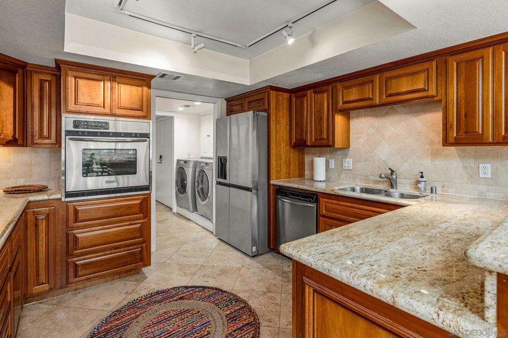 La Jolla - Residential Lease