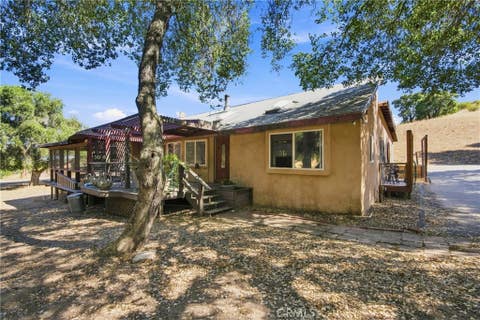 Tiny photo for 5885 Lion Ridge RD, Creston, CA 93432 (MLS # PI26138201)