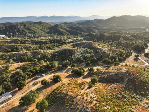 Tiny photo for 5885 Lion Ridge RD, Creston, CA 93432 (MLS # PI26138201)