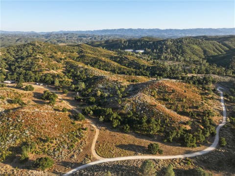 Tiny photo for 5885 Lion Ridge RD, Creston, CA 93432 (MLS # PI26138201)