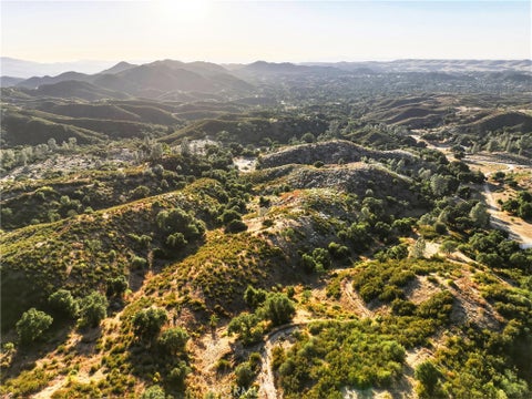 Tiny photo for 5885 Lion Ridge RD, Creston, CA 93432 (MLS # PI26138201)