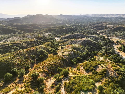 Tiny photo for 5885 Lion Ridge RD, Creston, CA 93432 (MLS # PI26138201)