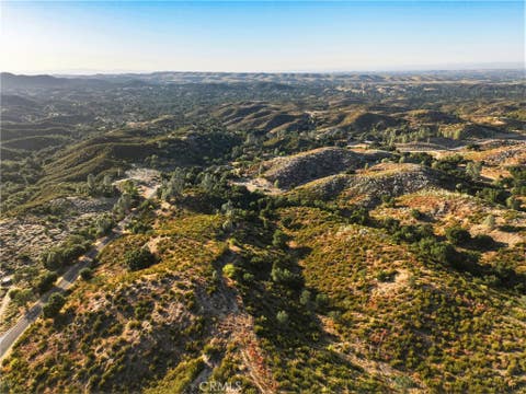 Tiny photo for 5885 Lion Ridge RD, Creston, CA 93432 (MLS # PI26138201)