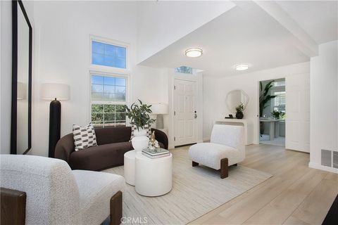 53 Wellesley Irvine CA 92612