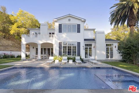3815 valley meadow road encino ca 91436