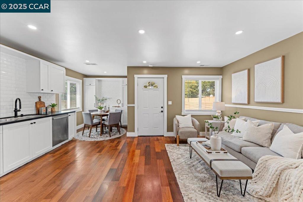NORTH RICHMOND - Residential