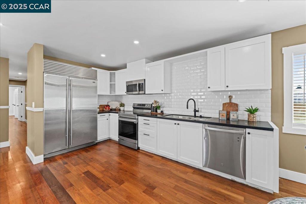 NORTH RICHMOND - Residential