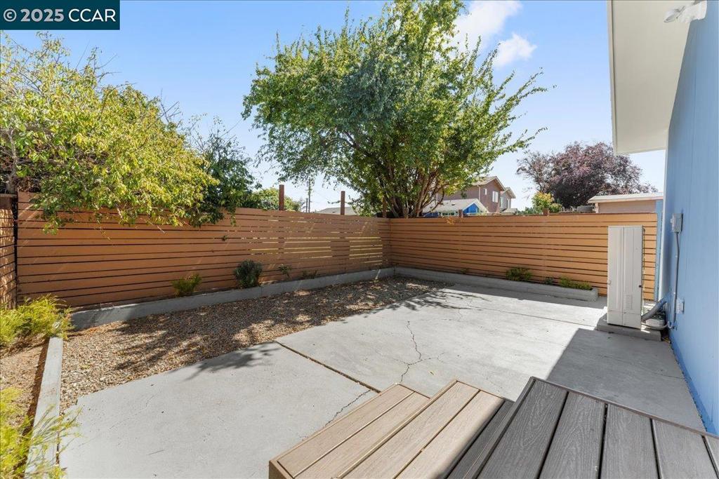 NORTH RICHMOND - Residential