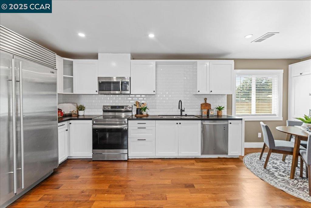 NORTH RICHMOND - Residential
