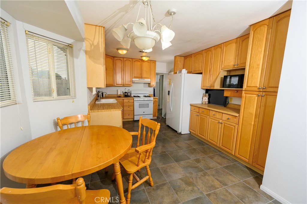 PROPERTIES 1338 16th Street