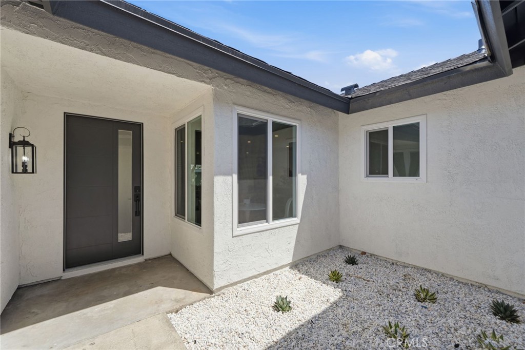 1930 Whitman Drive