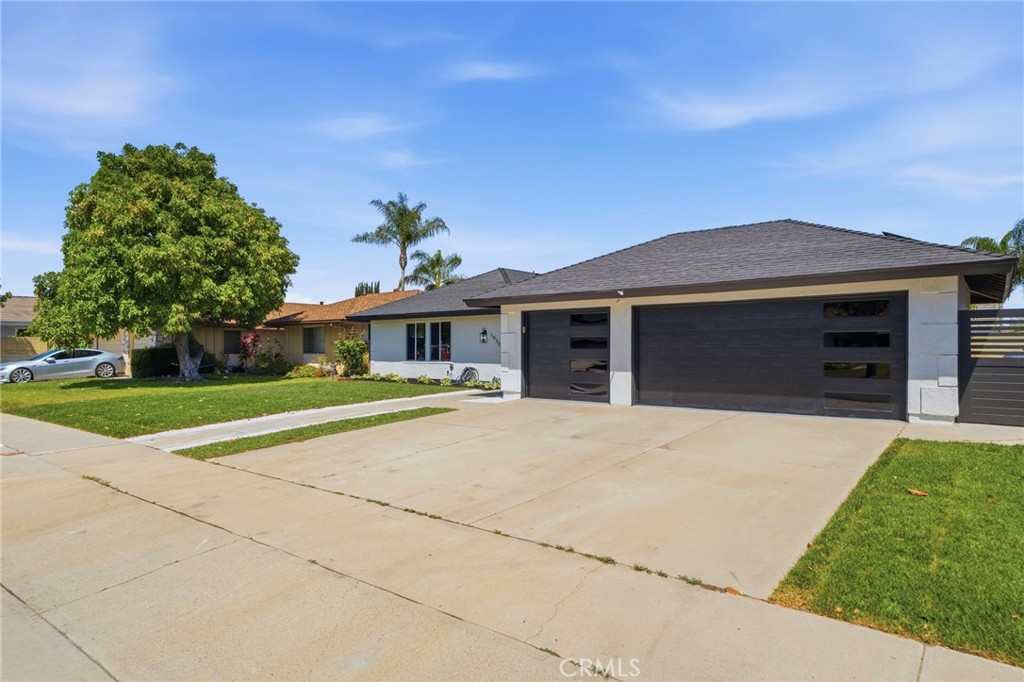 1930 Whitman Drive