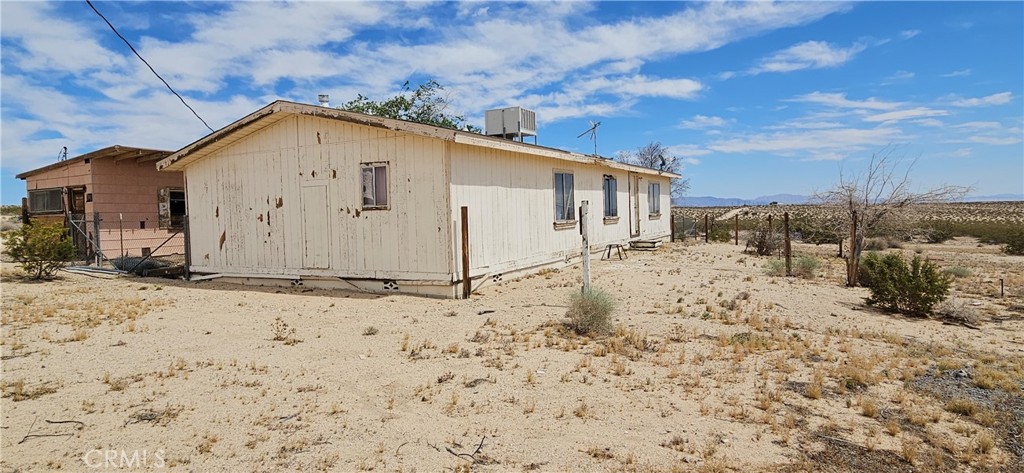 1760 Valleyview