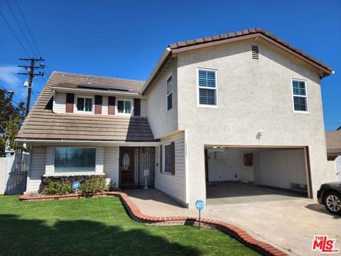 Photo of 19002 S Grandee Avenue, Carson, CA 90746 (MLS # 26775763)