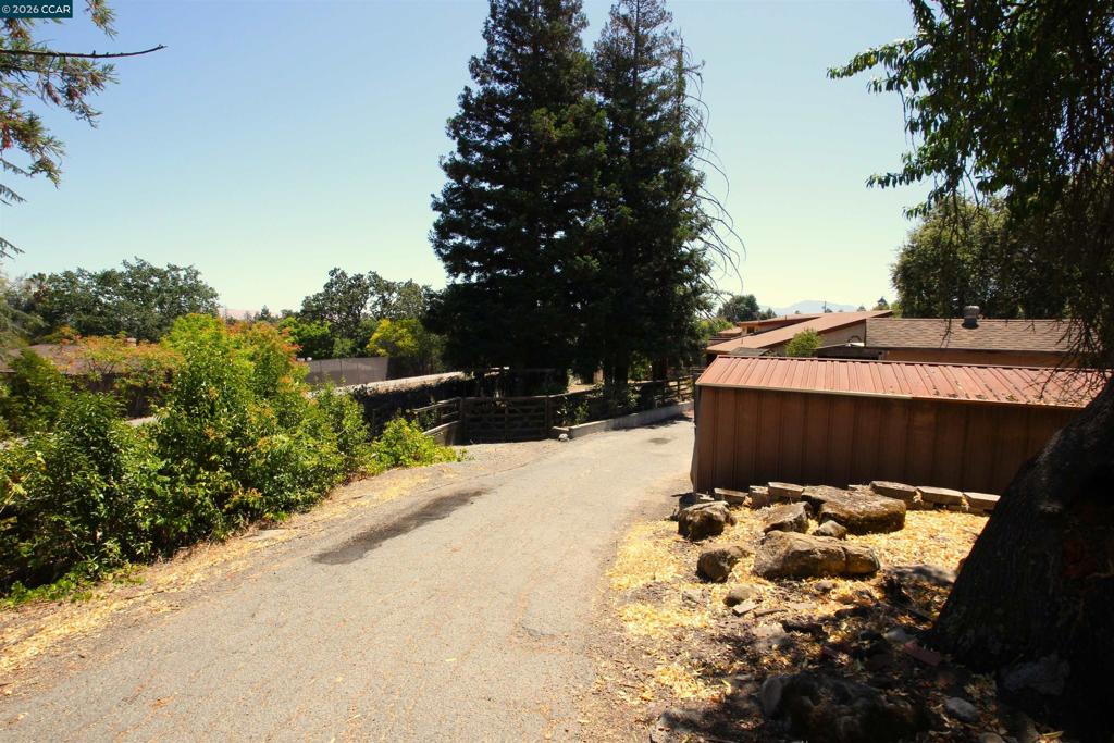 159 Ironwood Dr