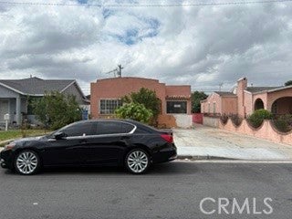2728 Grand