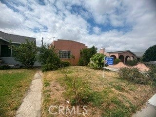 2728 Grand