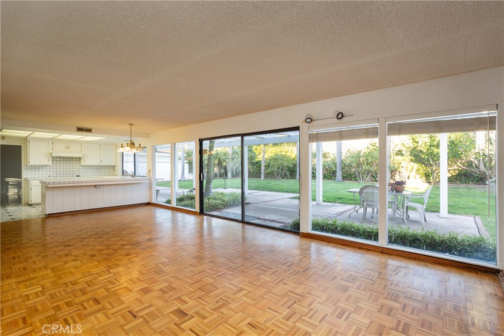 Spyglass Hill (SPYH) - Residential