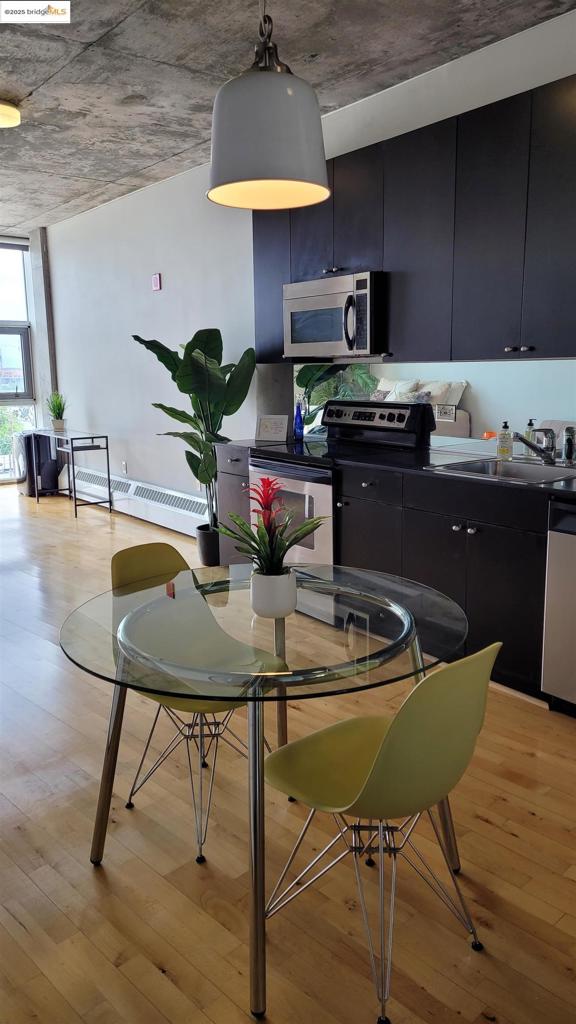 JACKLON SQ - Residential Lease