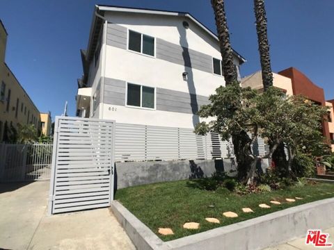 Photo of 601 N Normandie Avenue #6, Los Angeles, CA 90004 (MLS # 26835459)