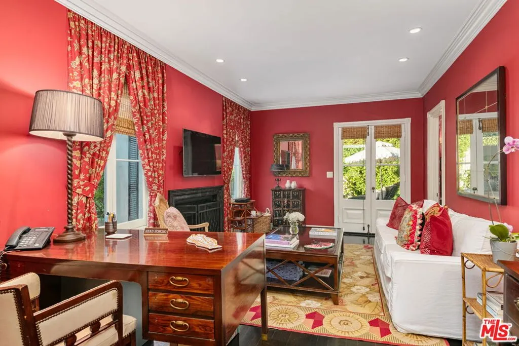 Beverly Hills, California 90210, United States, 5 Bedrooms Bedrooms, ,6 BathroomsBathrooms,Residential,Active,205133