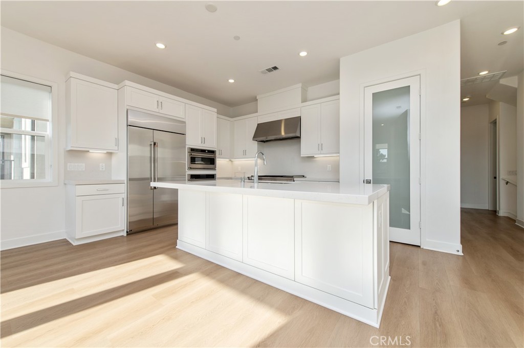 Luna Park - Residential Lease