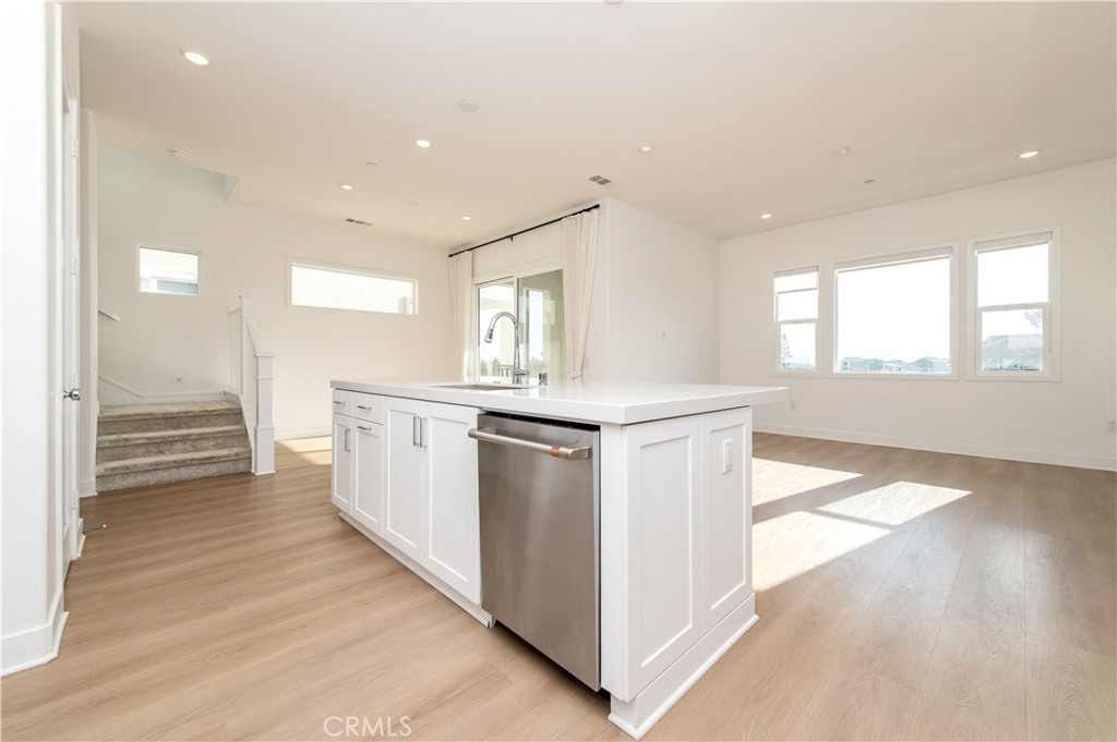 Luna Park - Residential Lease